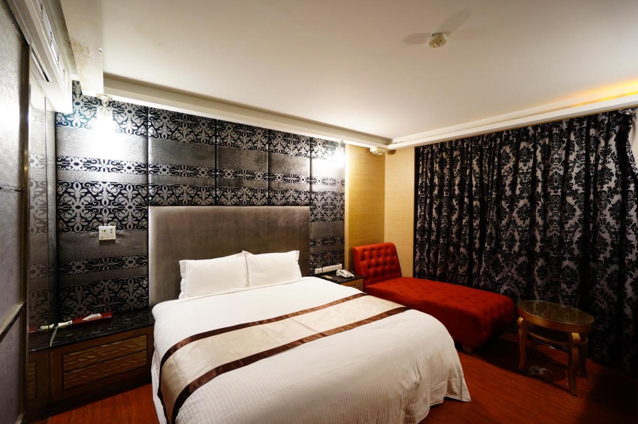 Wuqi 荷村 Motel الغرفة الصورة